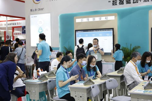 全朗教育亮相第79屆中國(guó)教育裝備展示會(huì)，信息化系列產(chǎn)品獲贊譽(yù)